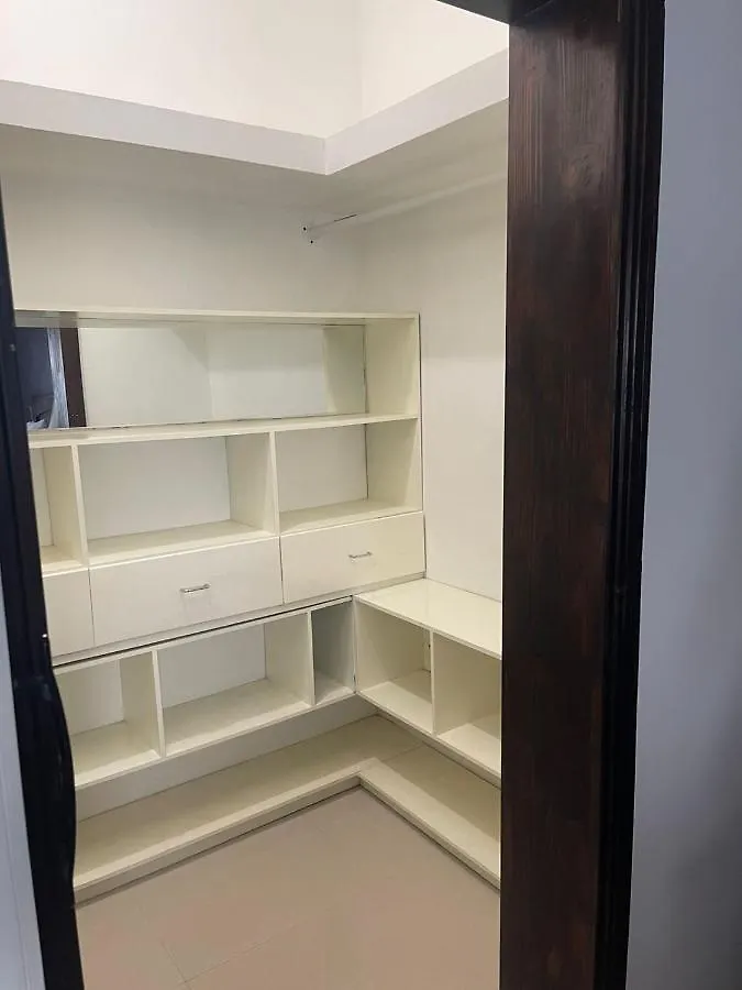 Suite 7 At The Rochesters Kingston Apartment